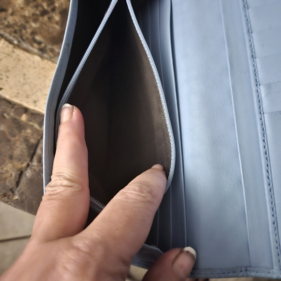 Gucci Microguccisimo  Leather Continental Flap Wallet in mineral blue - Picture 11 of 13